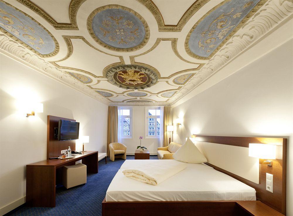 Stadt-Gut-Hotel Gasthof Goldener Adler Schwäbisch Hall Extérieur photo