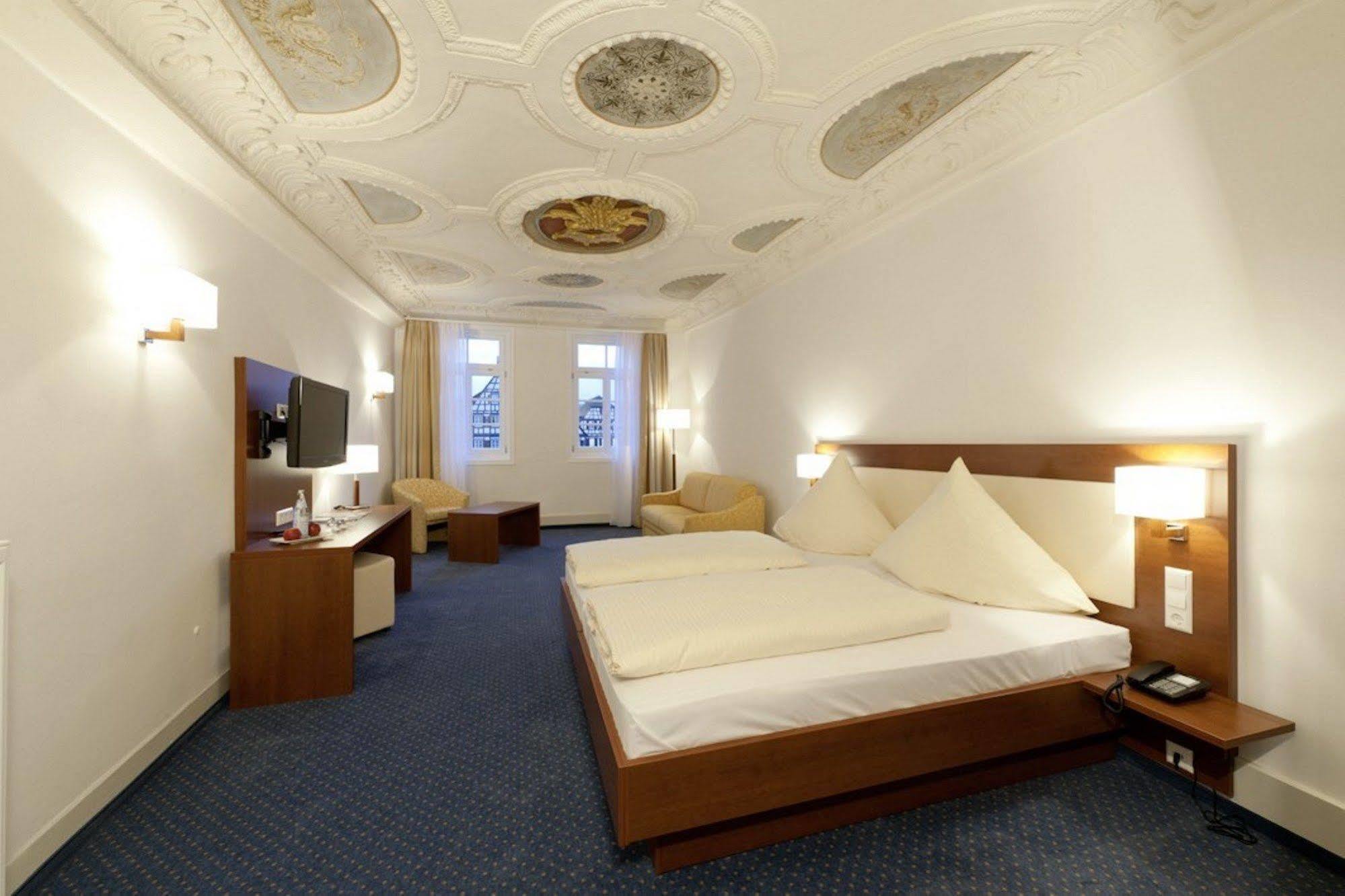 Stadt-Gut-Hotel Gasthof Goldener Adler Schwäbisch Hall Extérieur photo