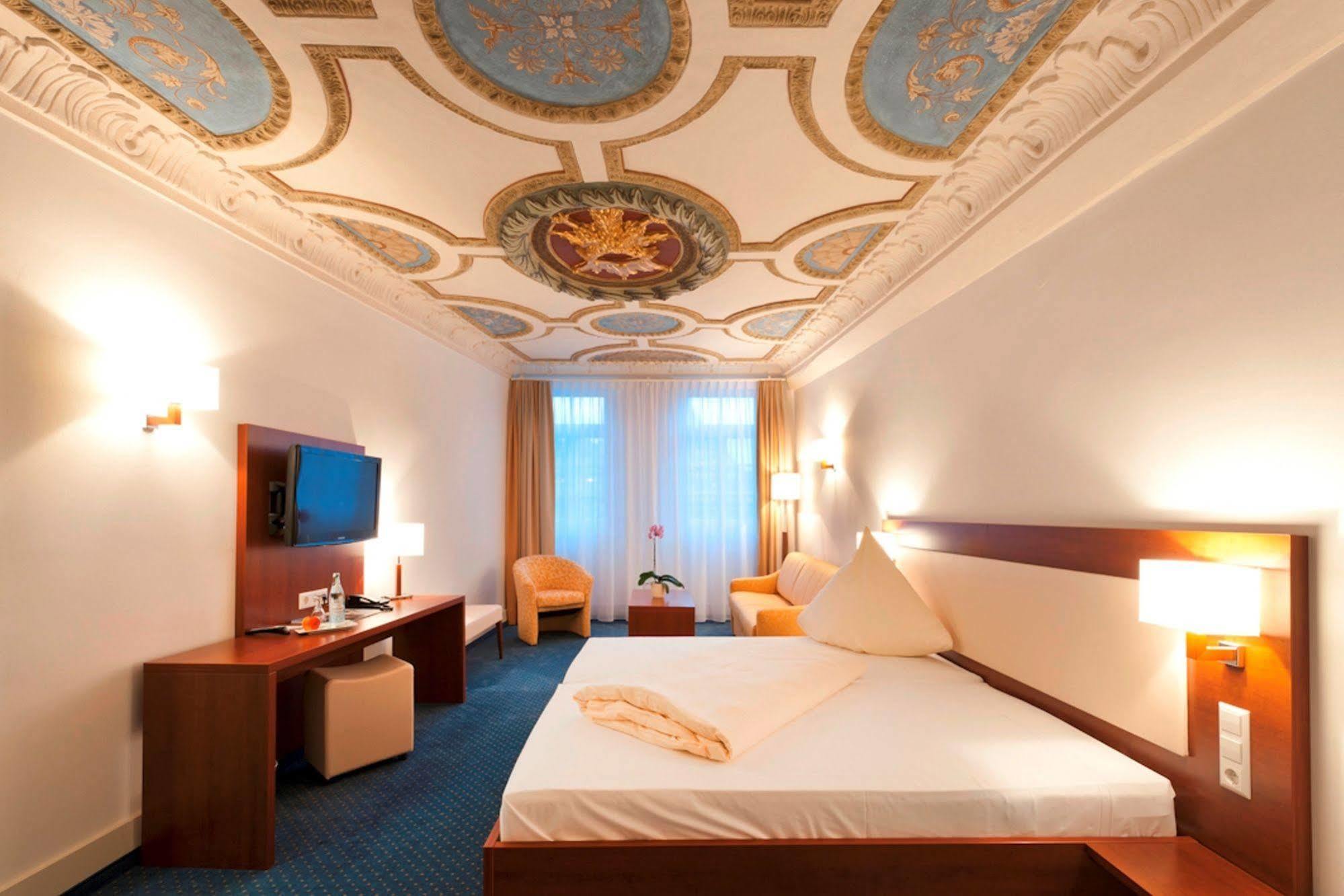 Stadt-Gut-Hotel Gasthof Goldener Adler Schwäbisch Hall Extérieur photo
