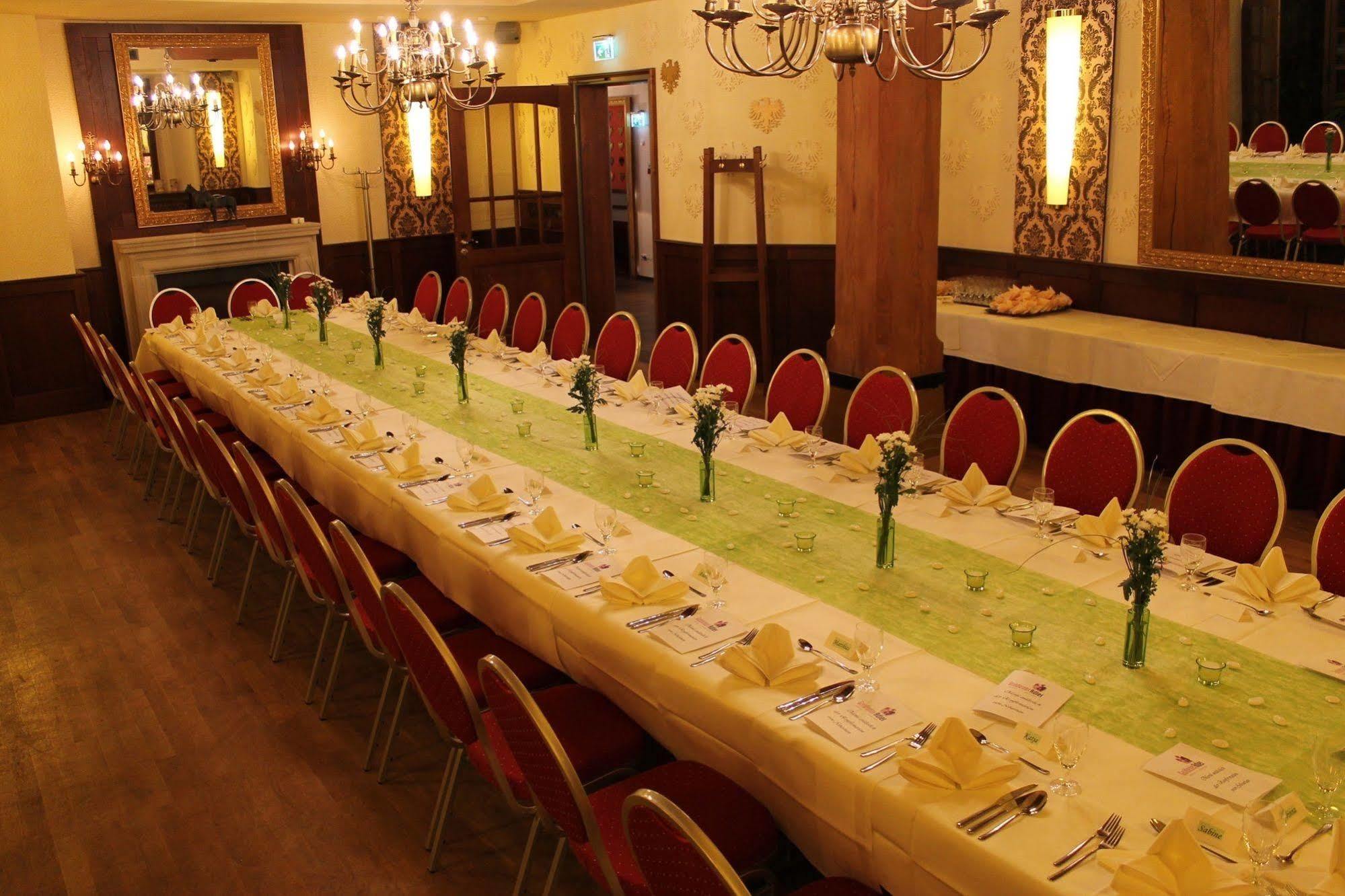 Stadt-Gut-Hotel Gasthof Goldener Adler Schwäbisch Hall Extérieur photo